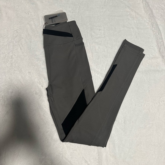Gymshark Asymetric Leggings Smokey grey/black size small - Picture 6 of 8